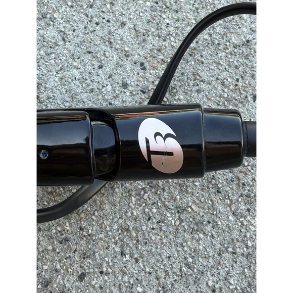 T3 SinglePass X Hair Straightener Flat Iron Model 73512 Black Adjustable Heat - Picture 5 of 6